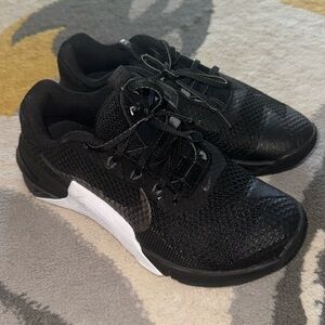Nike metcon 7 women 5.5